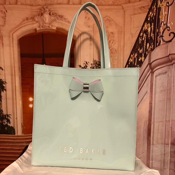 Ted Baker London Handbags - Ted Baker Bow Vinyl Tote Shopping Bag, Large, Great Condition, Sturdy, 14x14x4